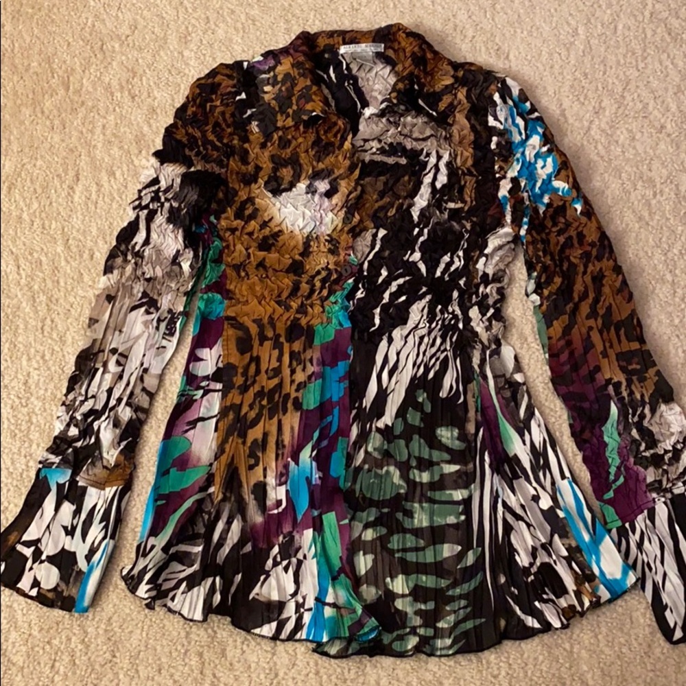 Women’s Alberto Makali button down shirt
